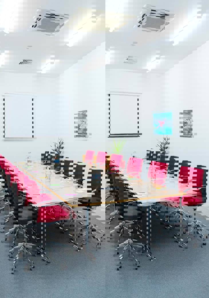 Comet Room Iwm Duxford 46145438224 O