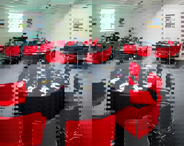 Vulcan Spitfire Boxkite Rooms Iwm Duxford 46818310932 O